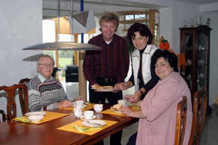 Beim mont&auml;glichen Kaffee